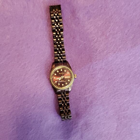 Diamond ARMITRON Now Vintage Watch